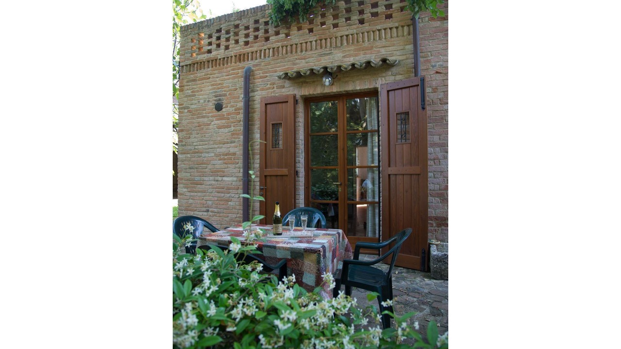 Photo of Outdoor in Binami