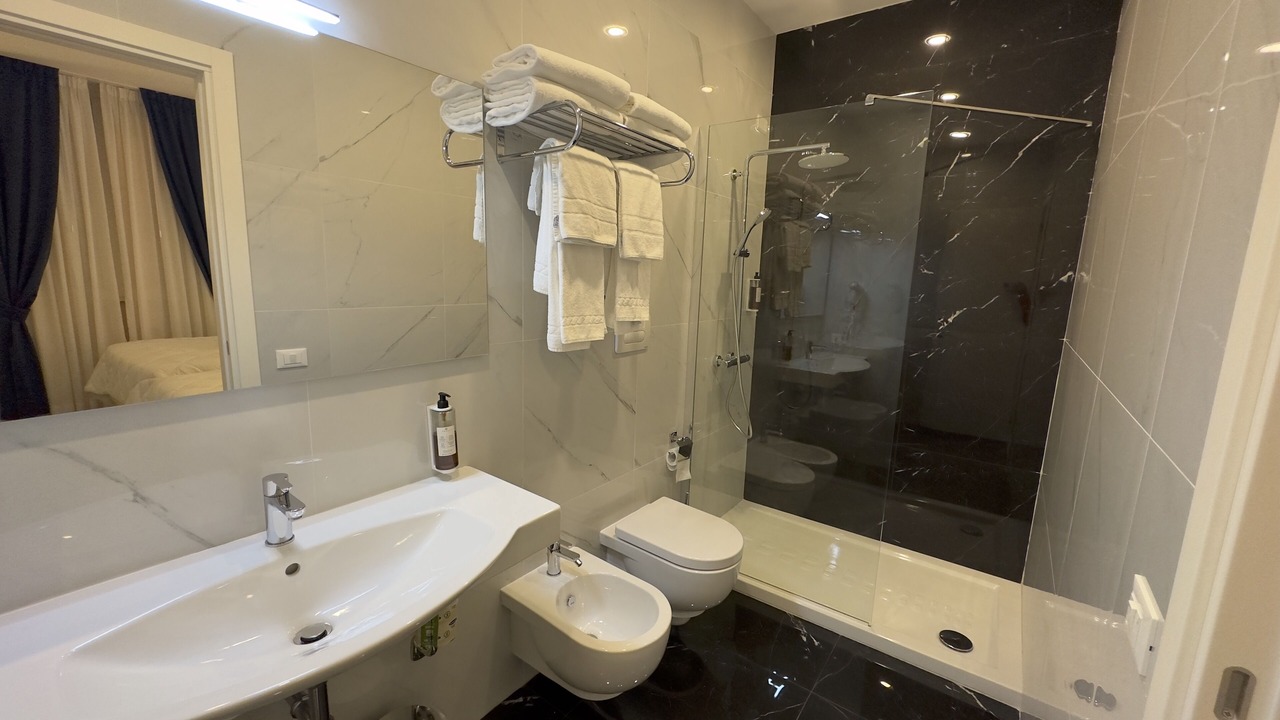 Photo of Bathroom in Civitavecchia
