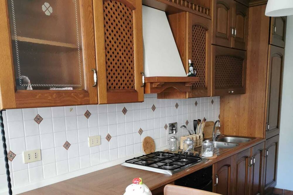 Photo of Kitchen in Quartiere XX Ardeatino