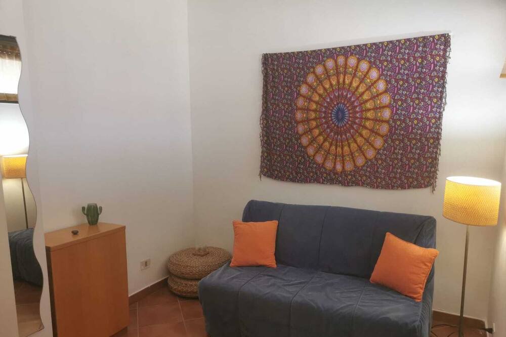 Photo of Livingroom in Quartiere XX Ardeatino