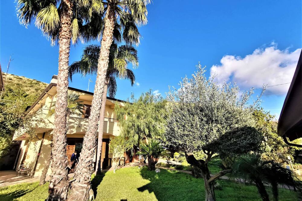 Photo of Outdoor in Ogliastro Marina