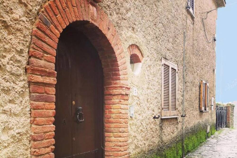 Photo of Others in Torchiara