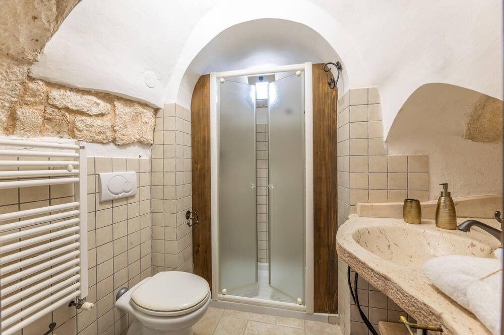 Photo of Bathroom in Ostuni