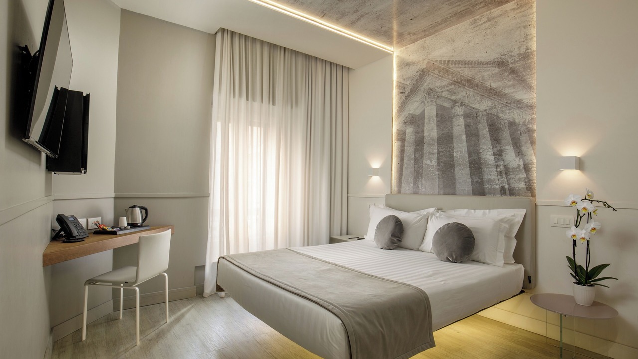 Photo of Bedroom in Rome City Centre