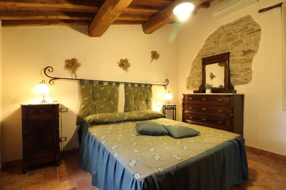 Photo of Bedroom in La Cava