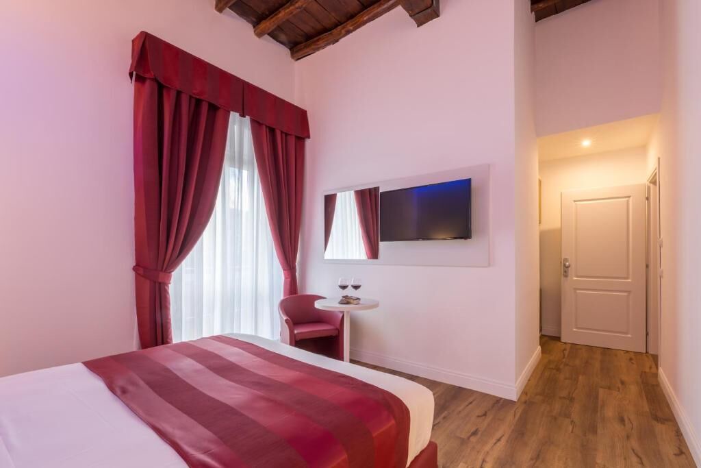 Photo of Bedroom in Navona