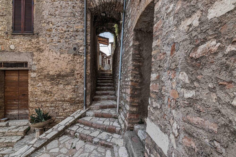 Photo of Outdoor in Polino