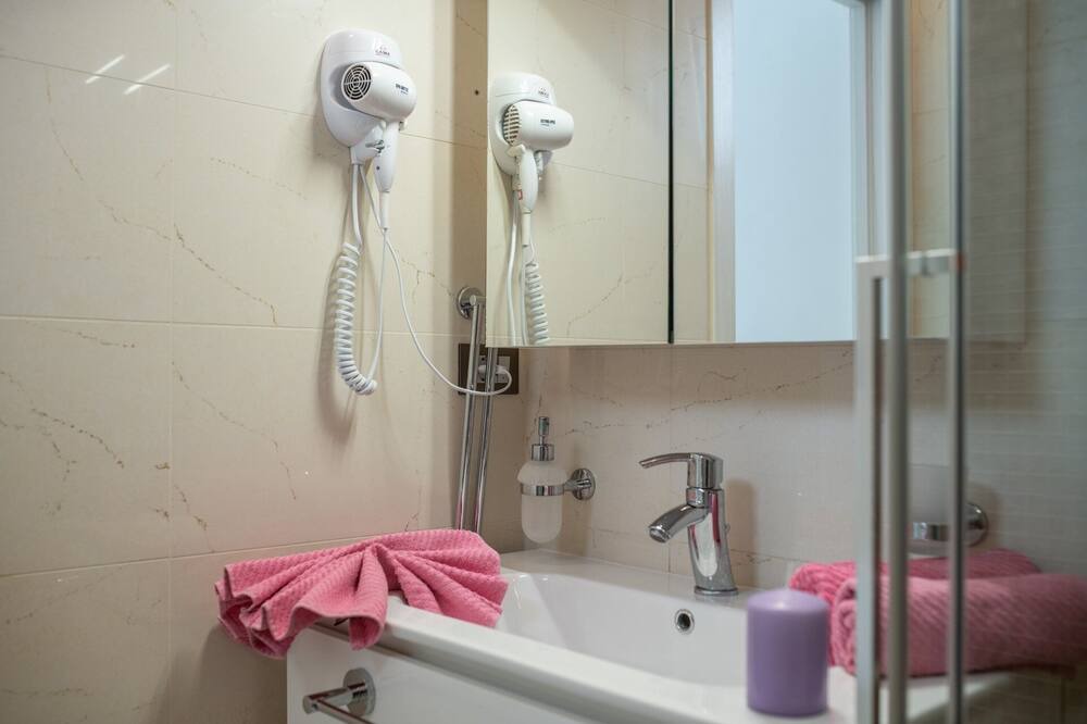 Photo of Bathroom in Fumarola