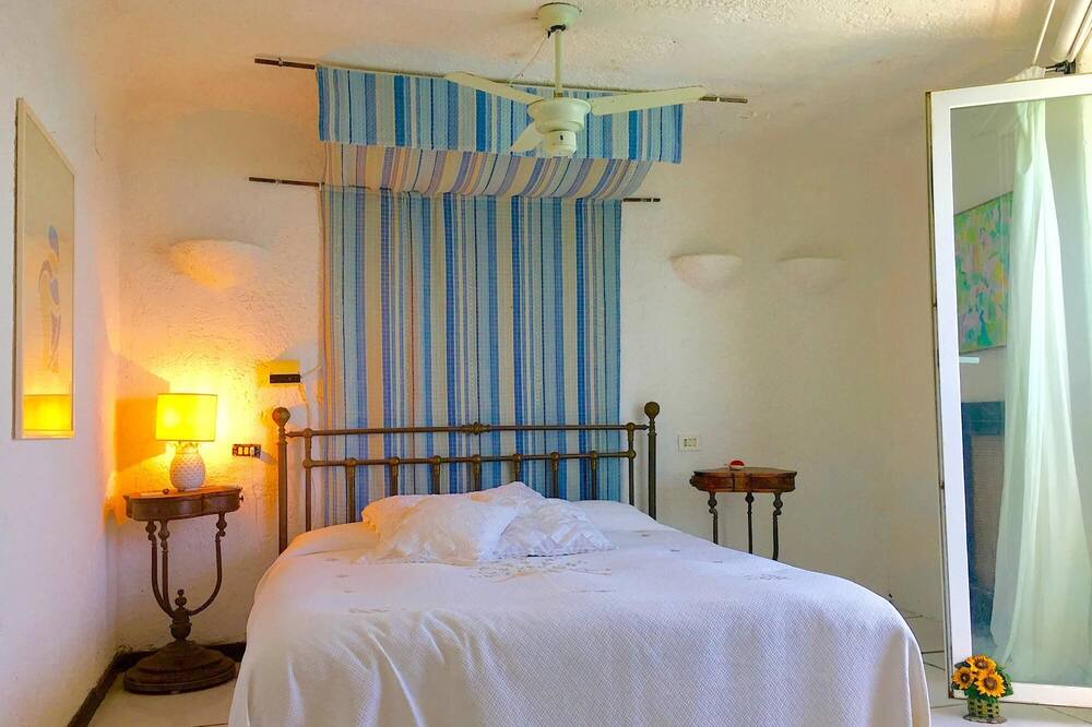 Photo of Bedroom in Ansedonia