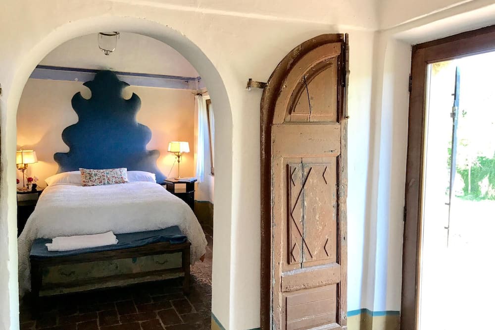 Photo of Bedroom in Pitigliano