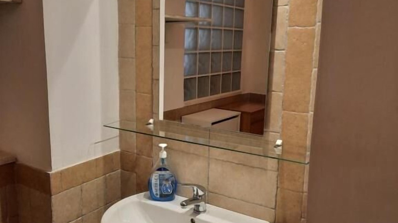 Photo of Bathroom in Brindisi Histotic Center
