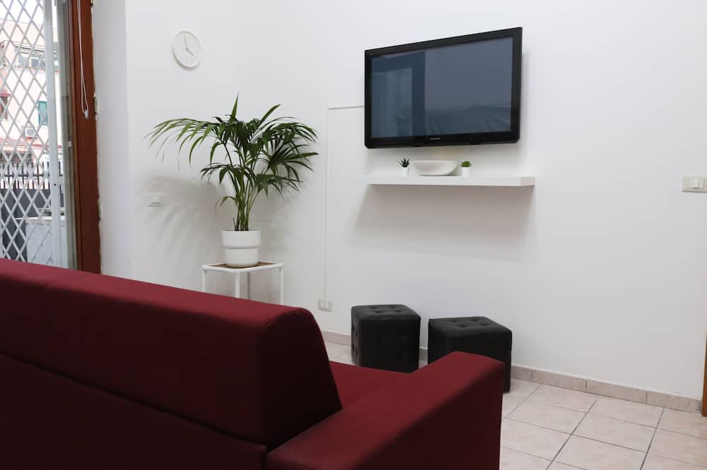 Photo of Livingroom in Quartiere XXIII Alessandrino