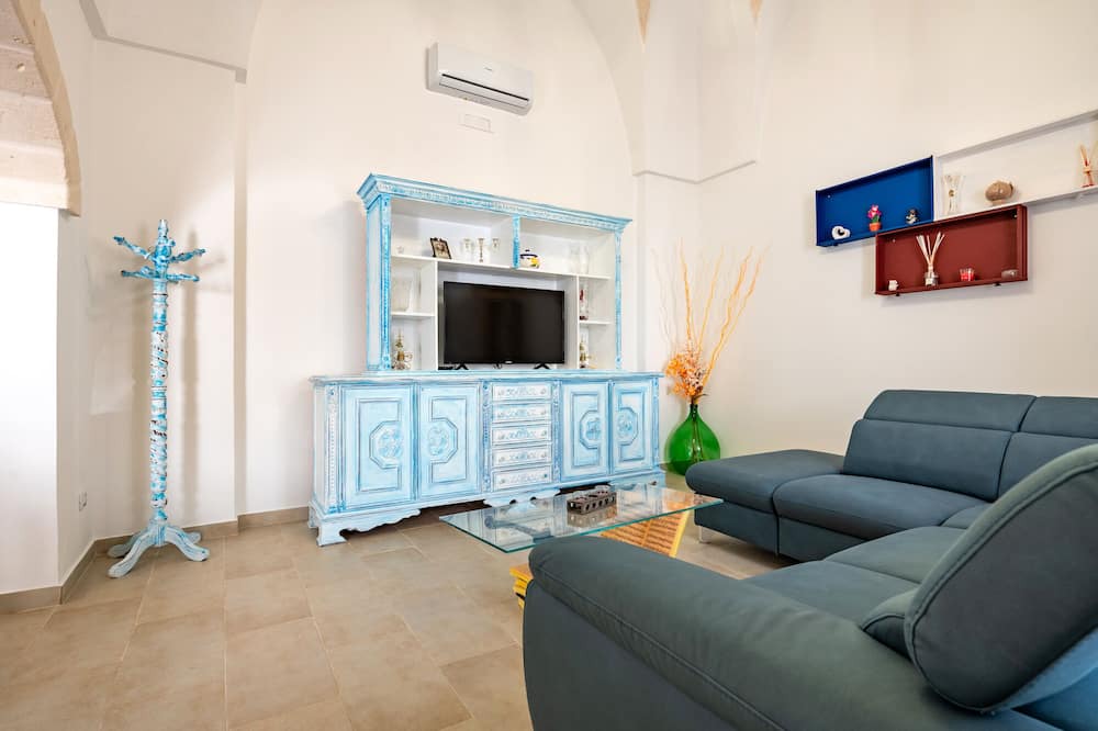 Photo of Livingroom in Montalbano