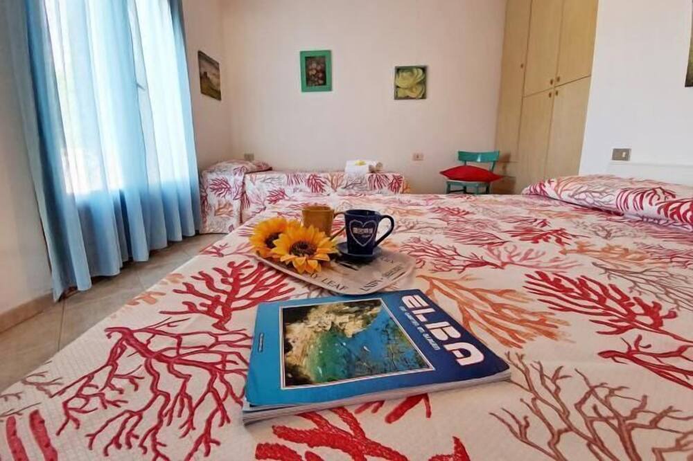 Photo of Bedroom in Lido di Capoliveri