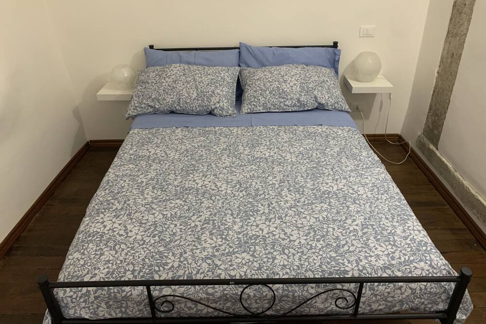 Photo of Bedroom in Oriolo Romano