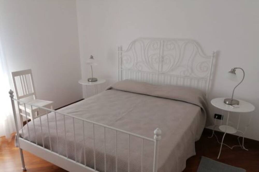 Photo of Bedroom in Acquarica del Capo