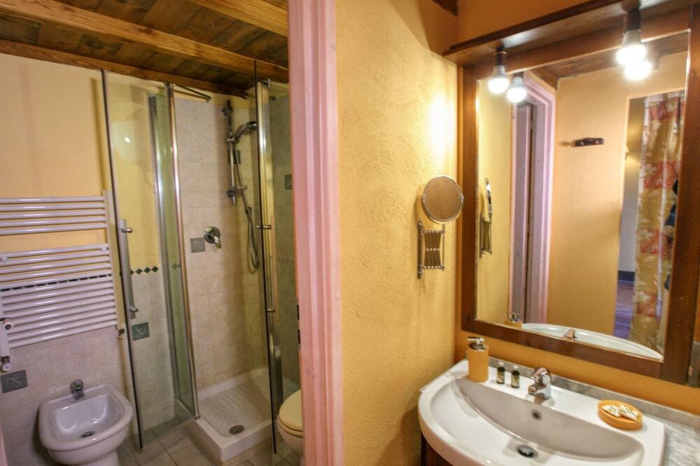 Photo of Bathroom in Graffignano