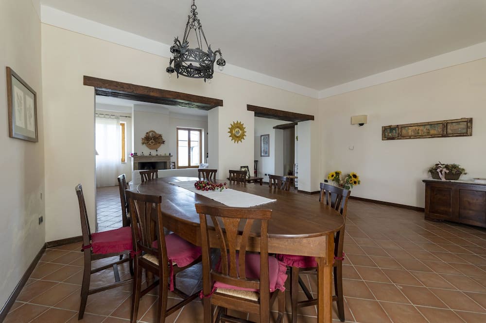 Photo of Livingroom in Cantalupo