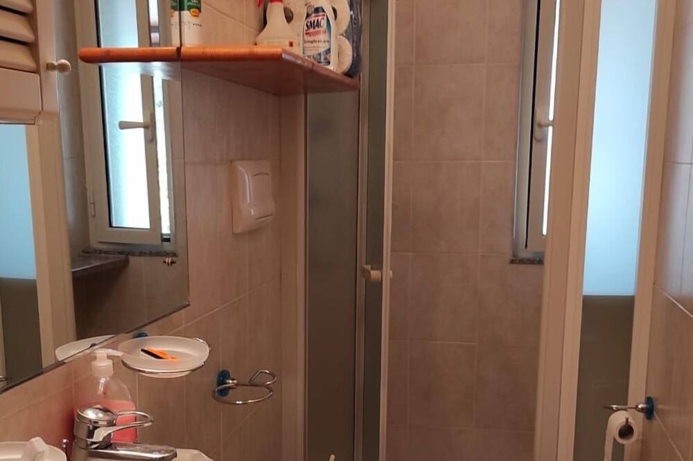 Photo of Bathroom in Chiesiola