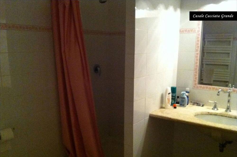 Photo of Bathroom in Montalto di Castro