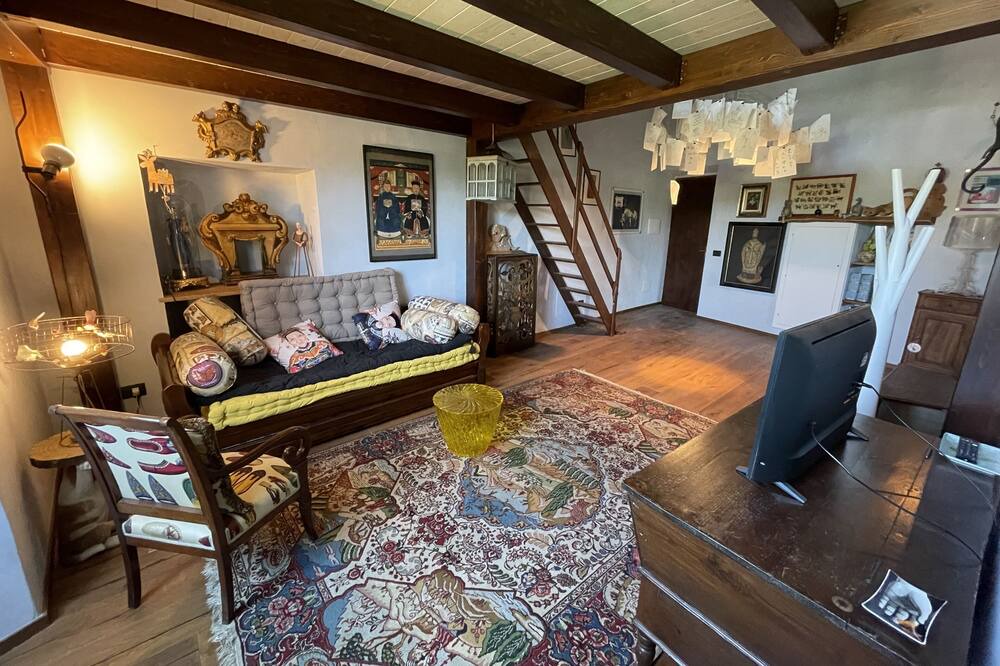 Photo of Livingroom in Farnese
