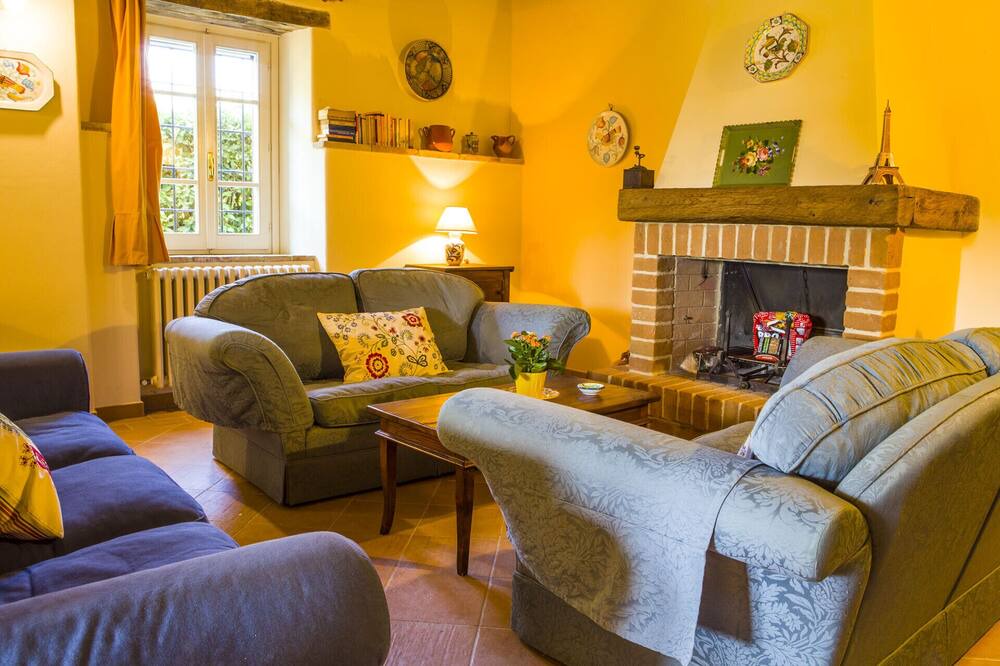 Photo of Livingroom in Gualdo Cattaneo