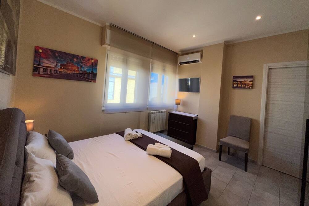 Photo of Bedroom in Cinecitta