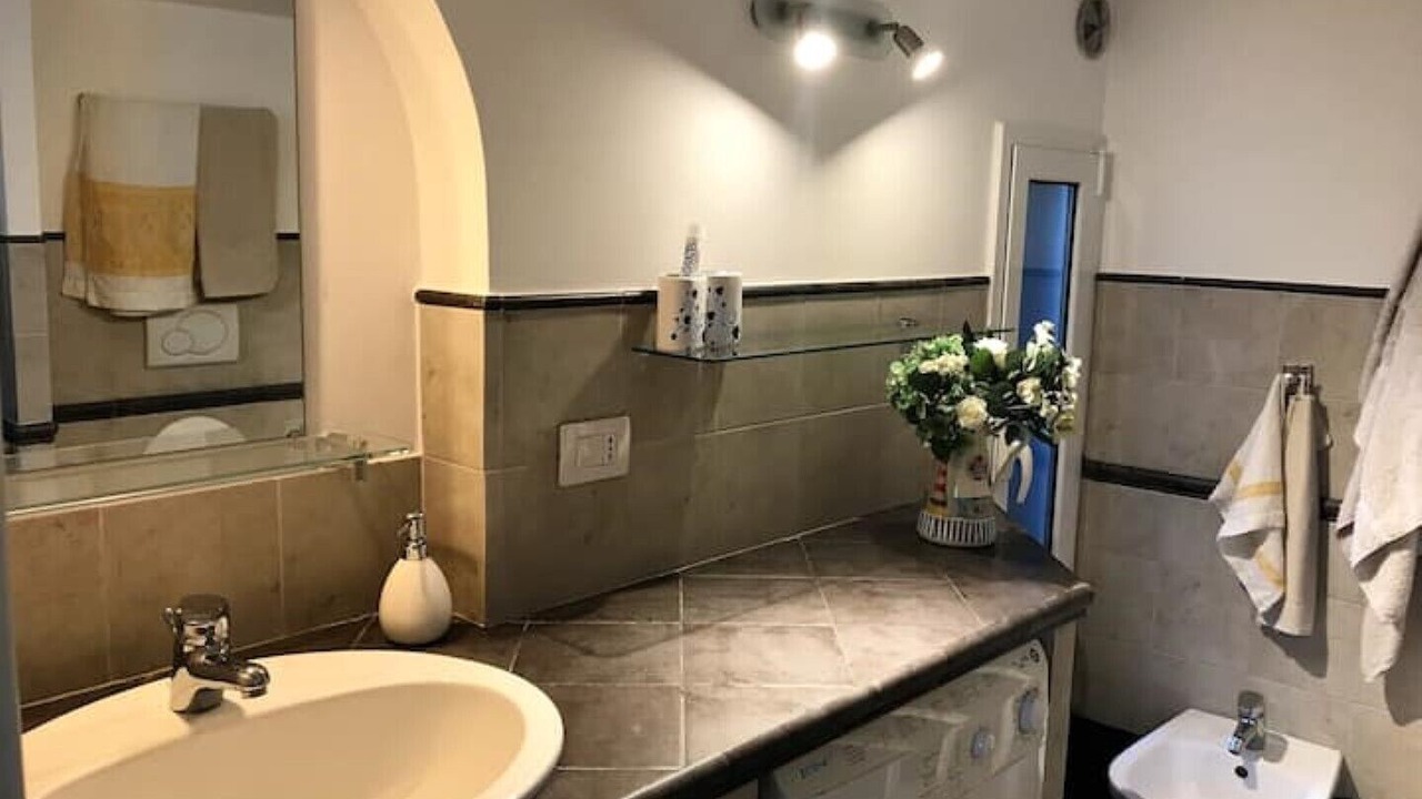 Photo of Bathroom in Fregenae
