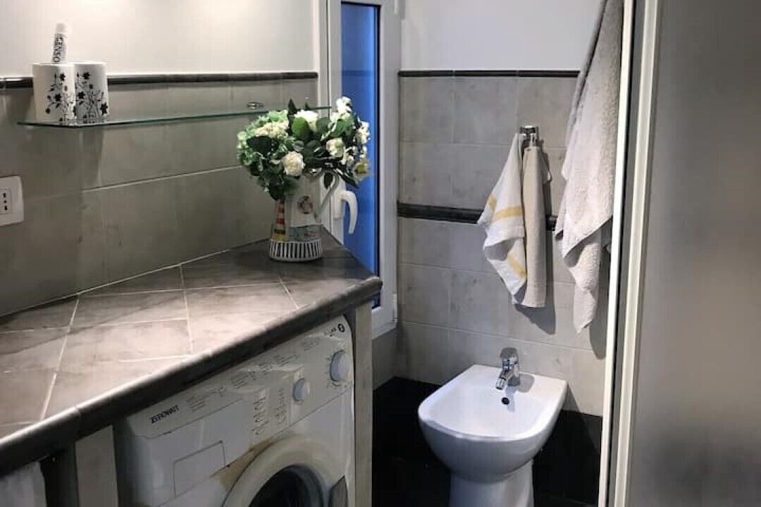 Photo of Bathroom in Fregenae