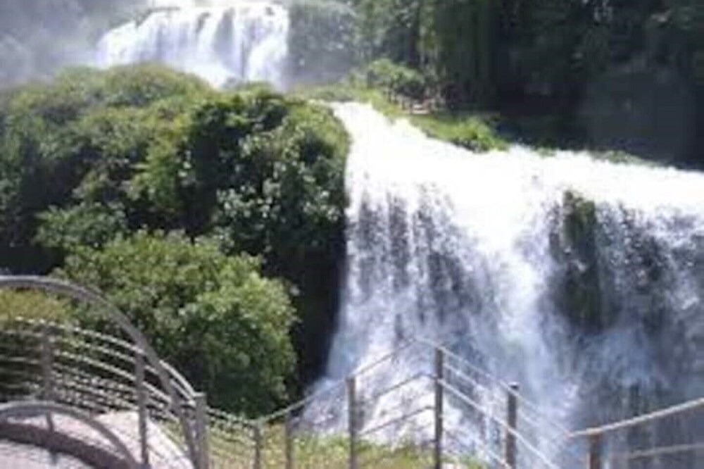Photo of Others in Strettura