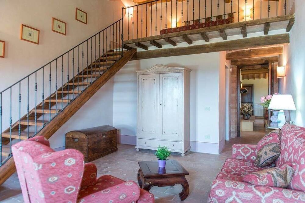 Photo of Livingroom in Compignano