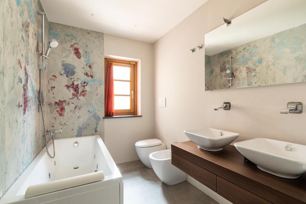 Photo of Bathroom in Cori