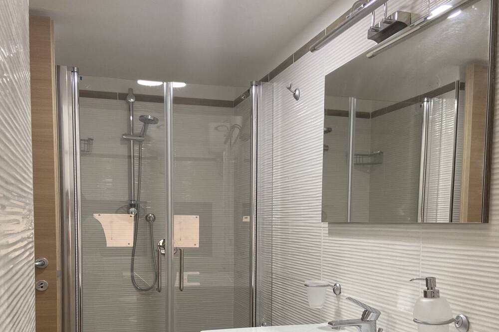Photo of Bathroom in Marina Di Camerota