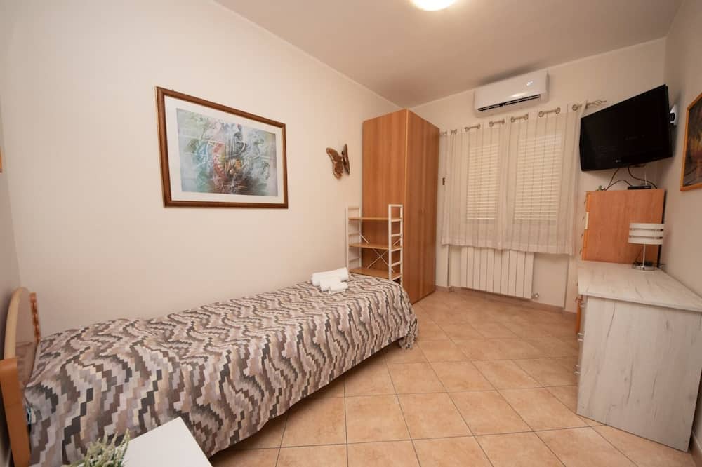 Photo of Bedroom in Anzio