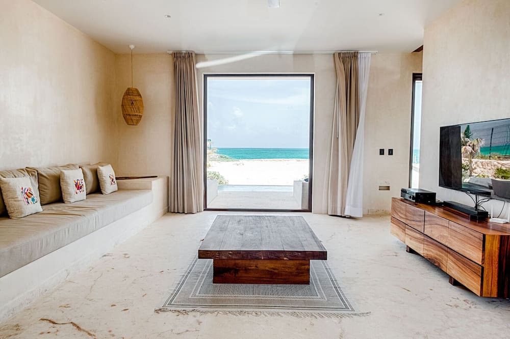 Photo of Livingroom in Bouvet Island