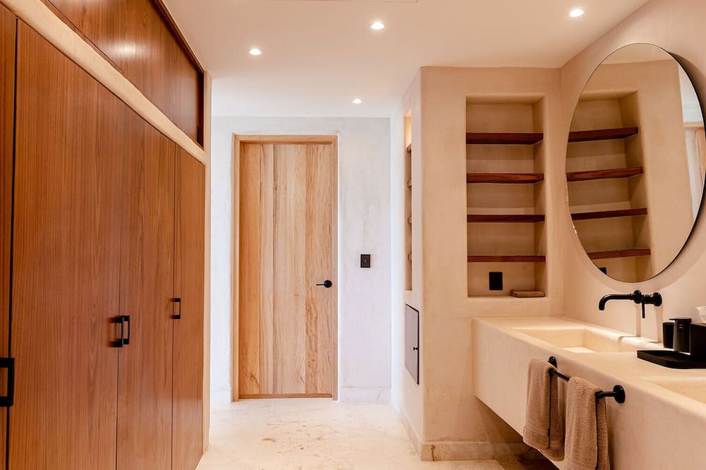 Photo of Bathroom in Bouvet Island