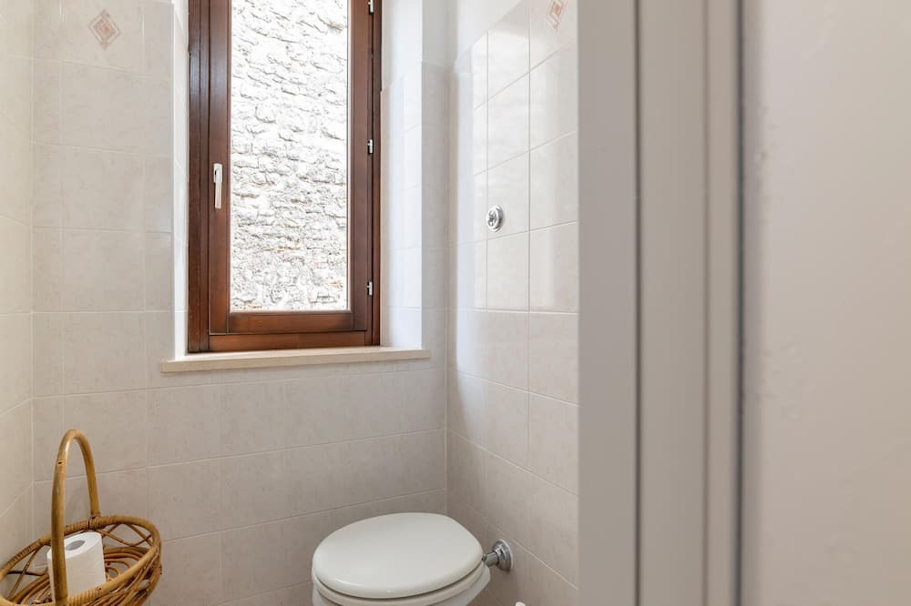 Photo of Bathroom in Polino