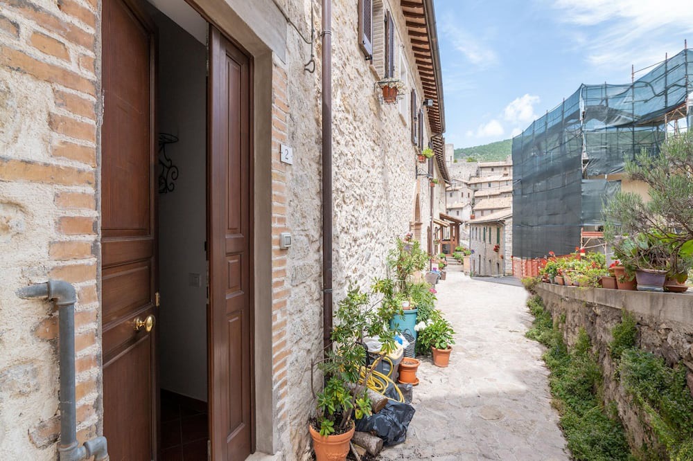 Photo of Outdoor in Polino