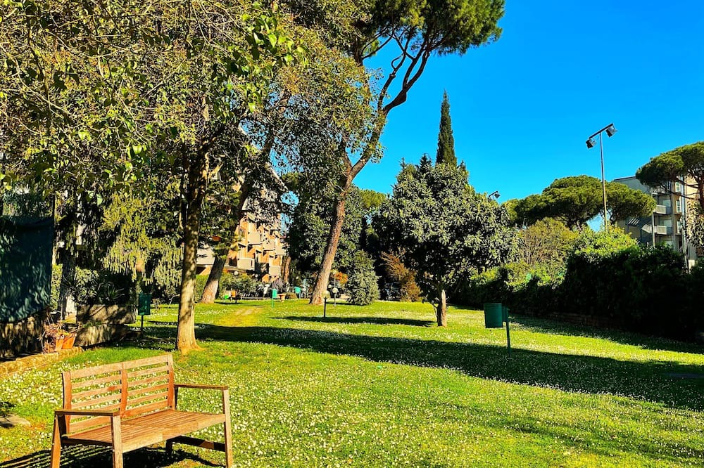 Photo of Outdoor in Aurelio