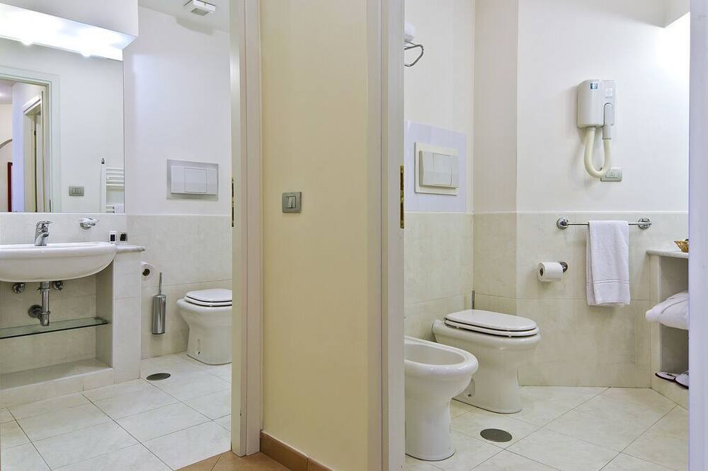 Photo of Bathroom in Zona XXX Castel Fusano