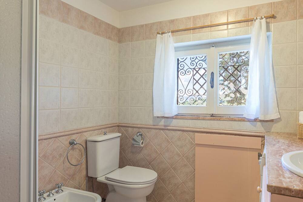 Photo of Bathroom in Orvieto