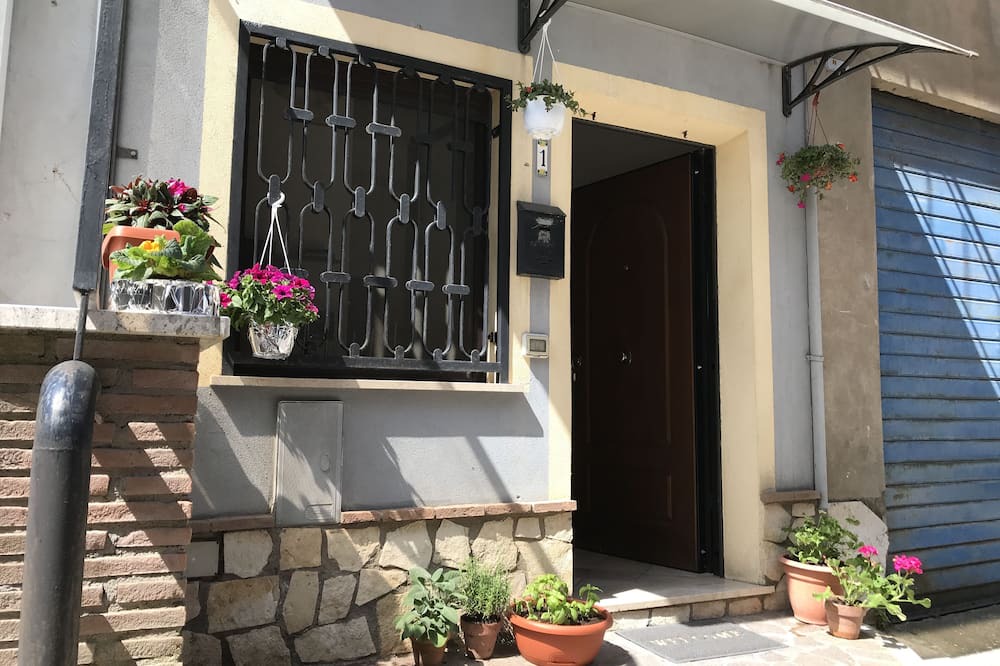 Photo of Others in Sonnino