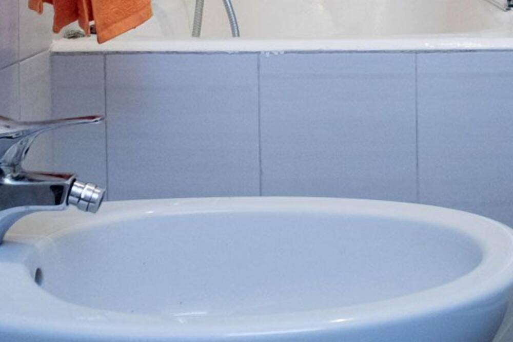 Photo of Bathroom in Quartiere XVII Trieste