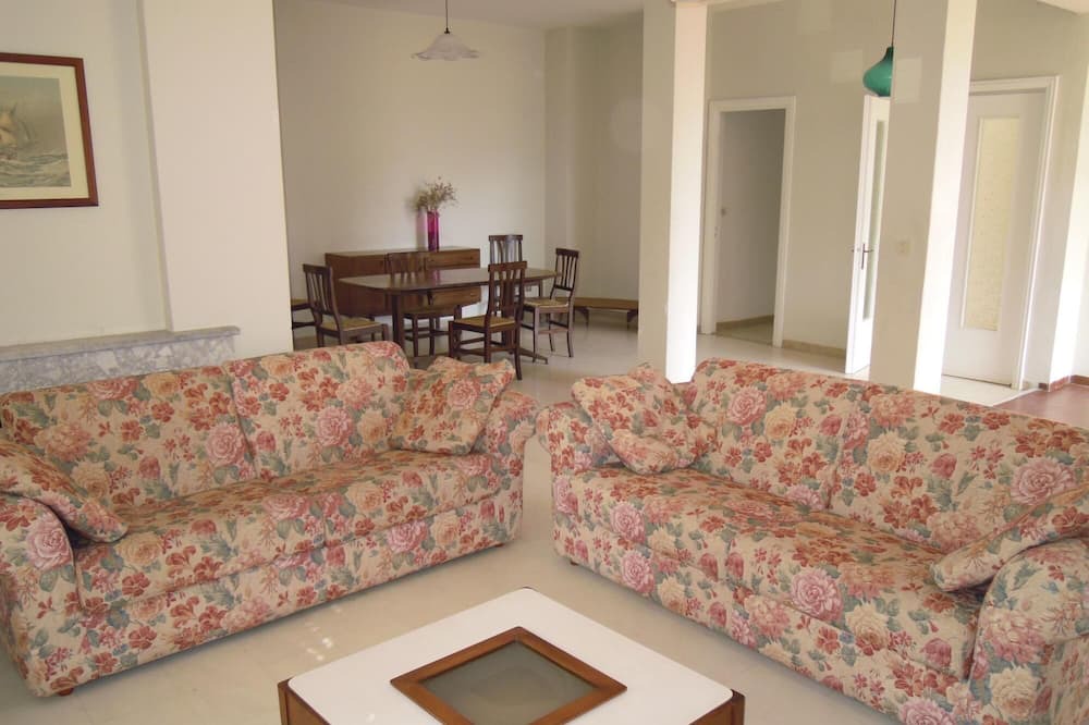 Photo of Livingroom in Giannella