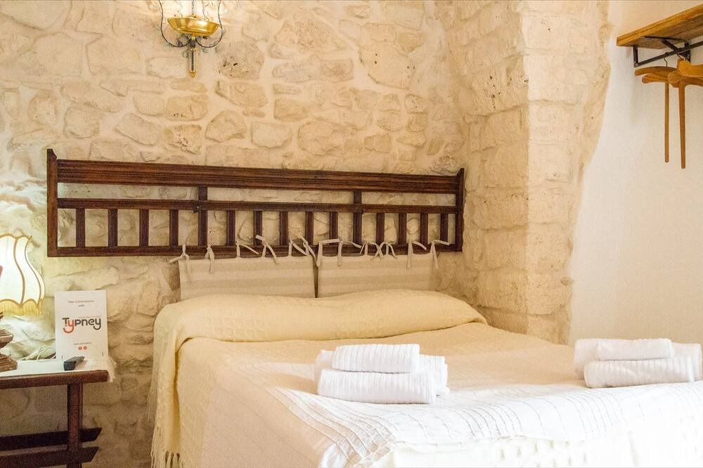 Photo of Bedroom in Old Town Cisternino