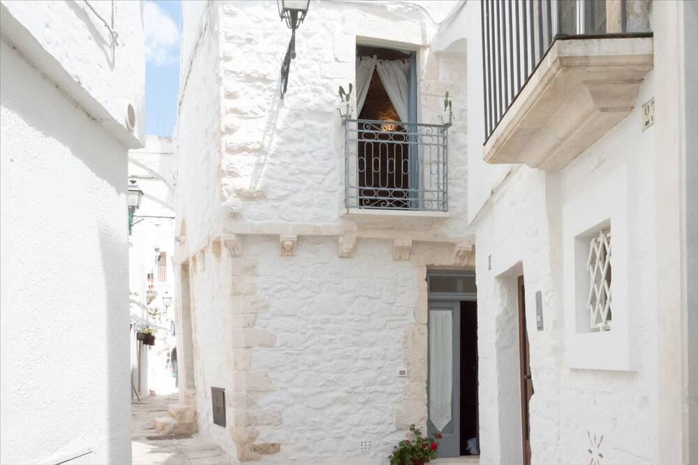 Photo of Outdoor in Old Town Cisternino