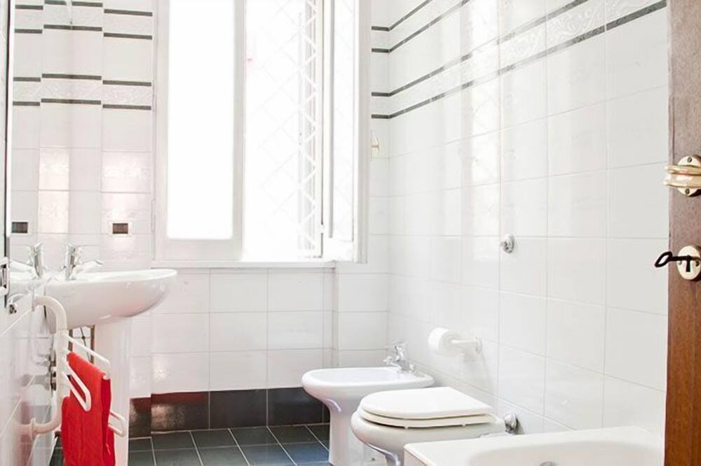 Photo of Bathroom in Quartiere XVII Trieste
