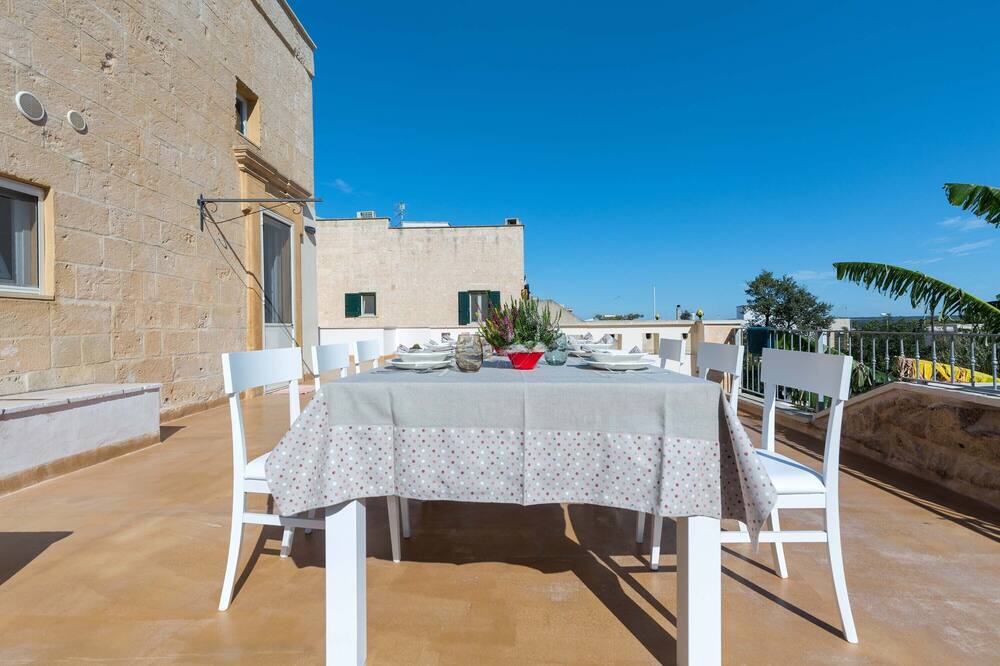 Photo of Patio Balcony in Torricella