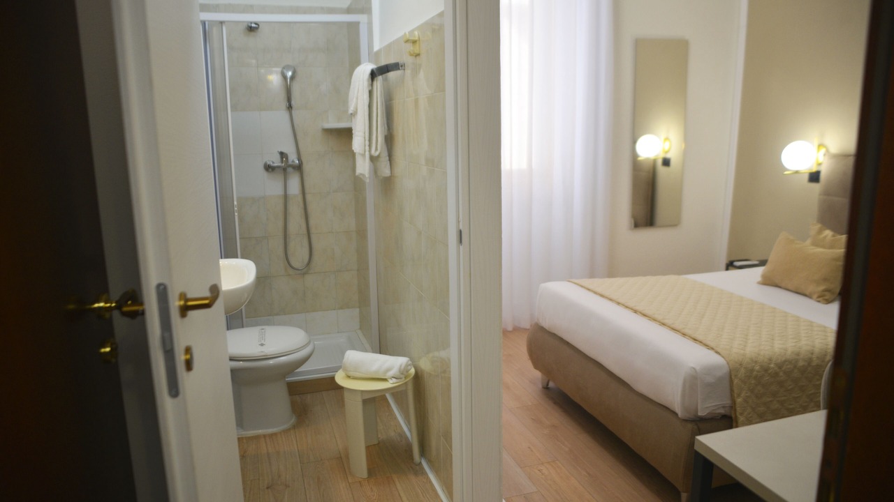 Photo of Bathroom in Brindisi Histotic Center