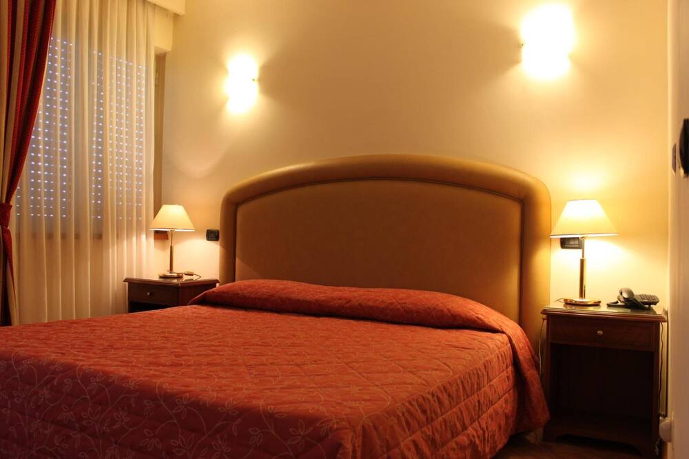 Photo of Bedroom in Cassino